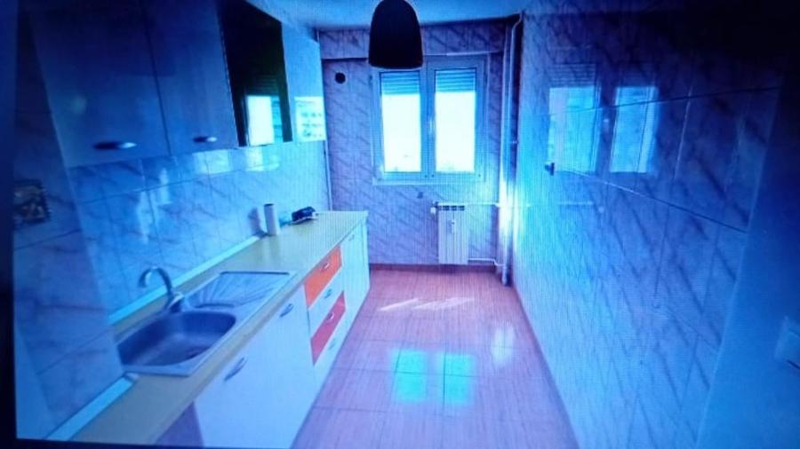 5 min ParcIOR 2camere insorit si liber Cf.1 cu balcon etaj intermediar - 1