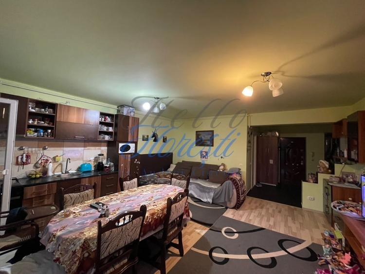 Apartament cu 3 camere semidecomandat, mobilat în Mănăștur — fotografia 3