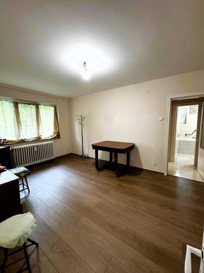 Apartament cu 2 camere semidecomandat în Tătărași