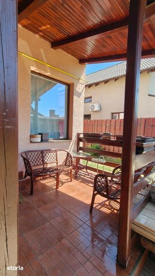 Casă cu 4 camere cu Teren 252 Mp în Sântandrei