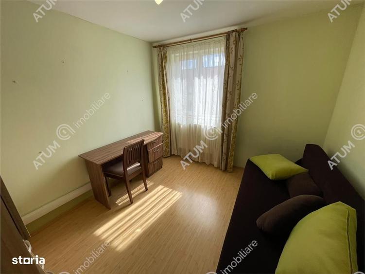 Apartament cu 3 camere balcon loc parcare zona Ciresica din Sibiu - 2