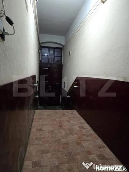 Casă cu 2 camere cu Teren 579 Mp în Semicentral