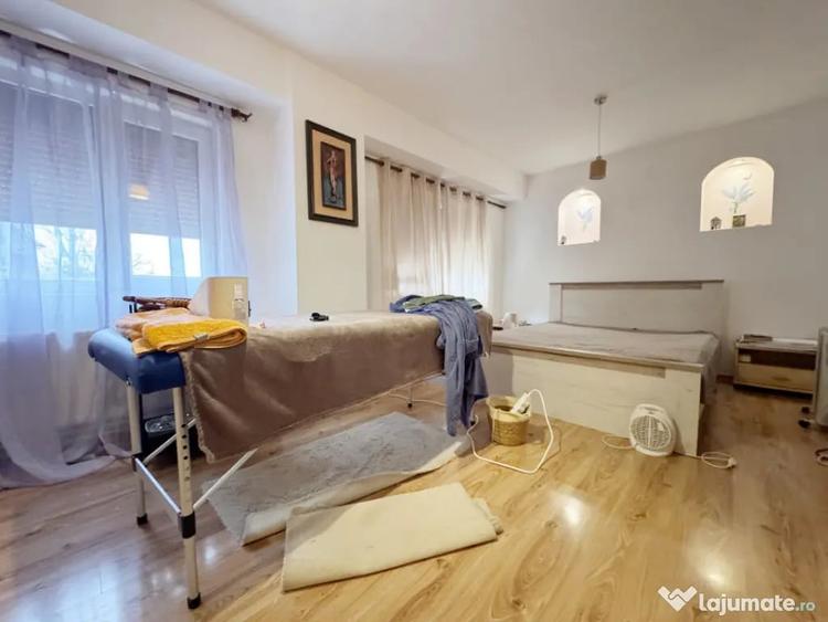 Apartament cu 3 camere decomandat, mobilat în Soarelui