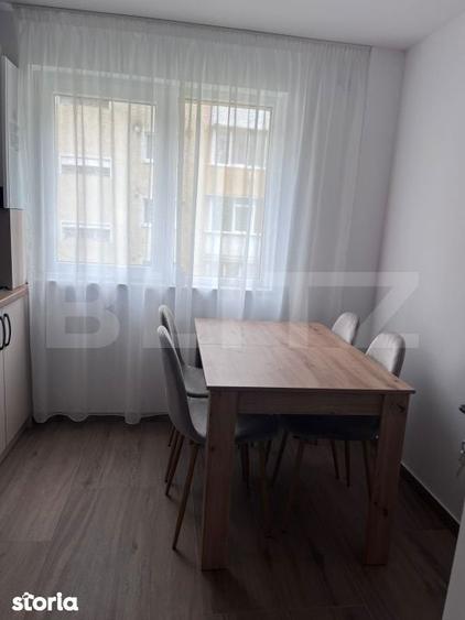 Apartament 4 camere, decomandat, etaj intermediar, zona USV - 3