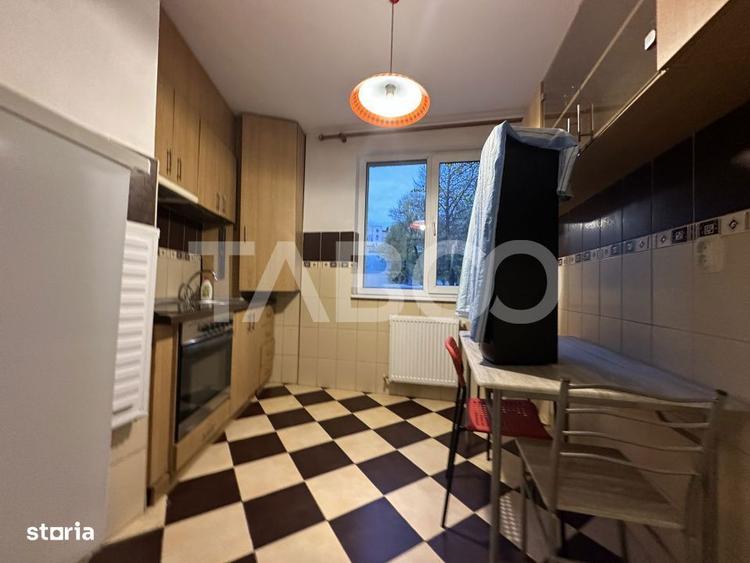 Apartament cu 2 camere semidecomandat în Bariera Vâlcii