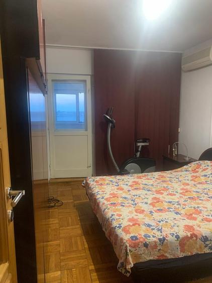 Apartament cu 3 camere decomandat, mobilat în Călărași