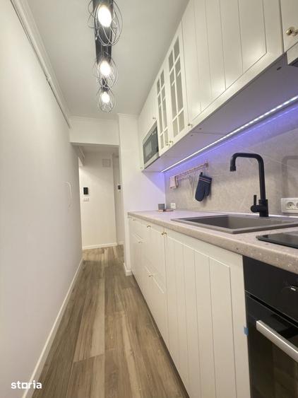 Apartament cu 4 camere decomandat în Circumvalațiunii