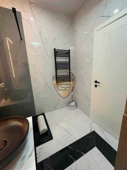 Apartament cu 2 camere decomandat, mobilat în Tomis Nord