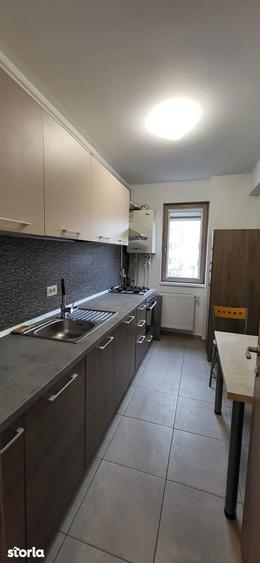 Apartament cu 2 camere decomandat în Dobroești