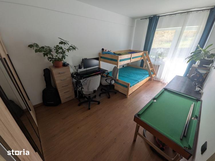 Apartament cu 3 camere în Florești