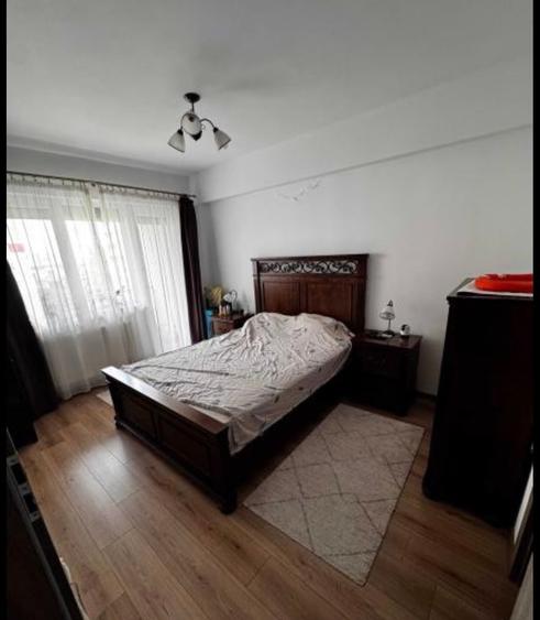 Vânzare apartament 3 camere și boxă Rotar Park1/ metrou Păcii - 2