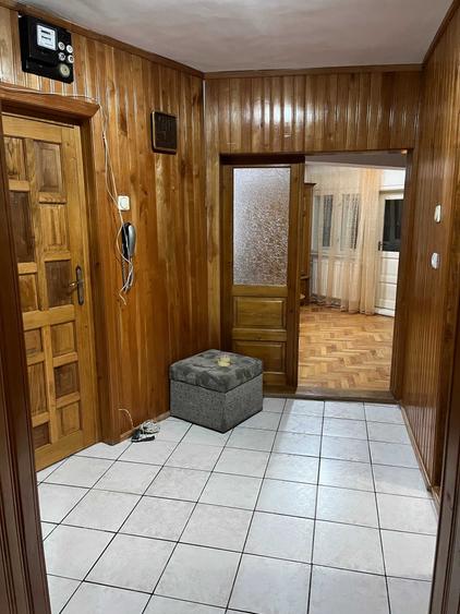 Apartament cu 2 camere decomandat în Nufărul