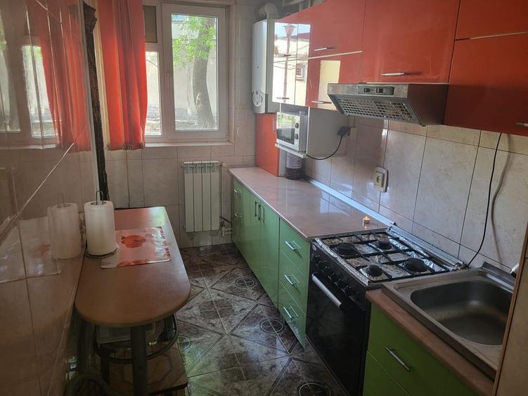 Apartament cu 2 camere decomandat în Ultracentral