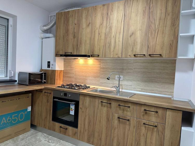 Apartament cu 2 camere decomandat în Berceni