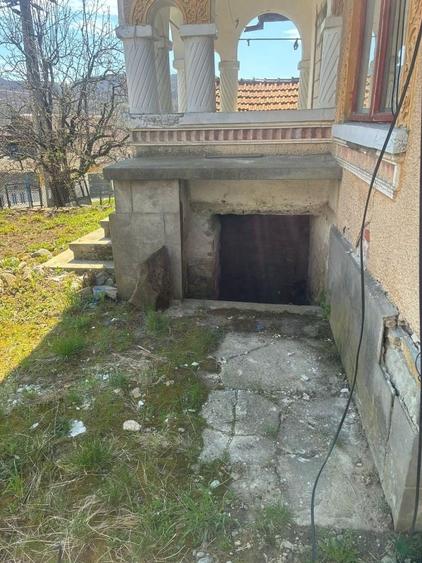 Casă cu 3 camere în Micloșanii Mici