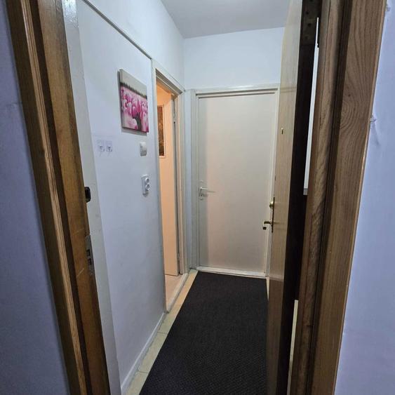 Inchiriez garsoniera-Aleea constructorilor, Brasov - 1