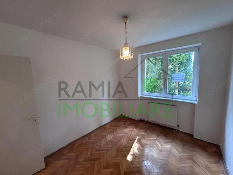 Apartament decomandat, luminos, zona Calea Bucure?ti - 9