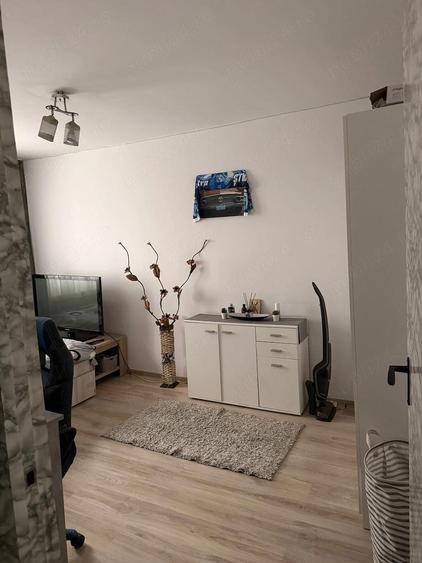Ofer spre inchiriere garsoniera cu centrala termica ! - 6