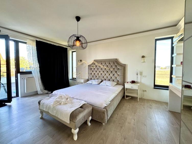 Vila cu 5 camere *420mpc* // 800mp teren // Corbeanca - Tamasi - 25