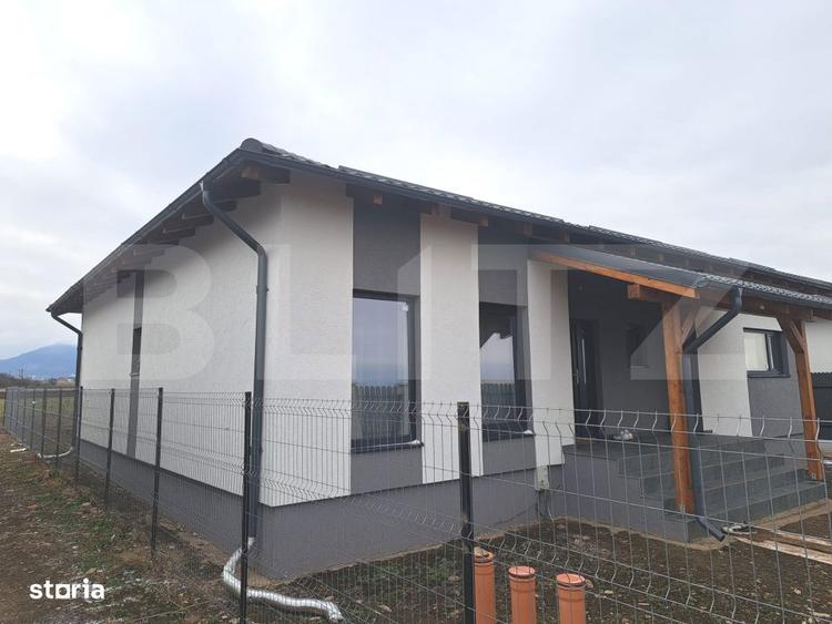 Casa parter de vanzare in Tarlungeni 110 mp utili, teren 500 mp - 10