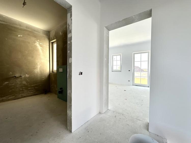 COMISION 0% Duplex despartit prin camera tehnica, 5 camere - Giarmata - 6