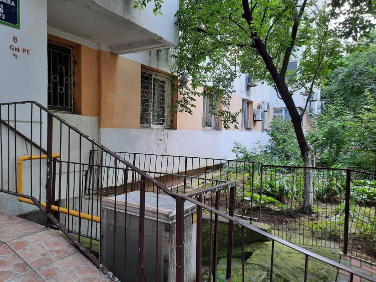 Apartament 2 camere de vanzare, pe Aleea ilioara, 1 minut de Metrou Grigorescu - 2