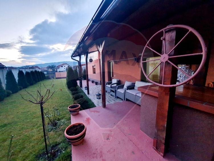 Vila superba cu 4 camere teren 1300 mp Seica Mare Sibiu - 1