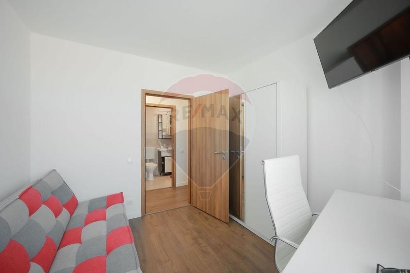 Apartament modern cu 3 camere și loc de parcare în ansamblul ARED - 15