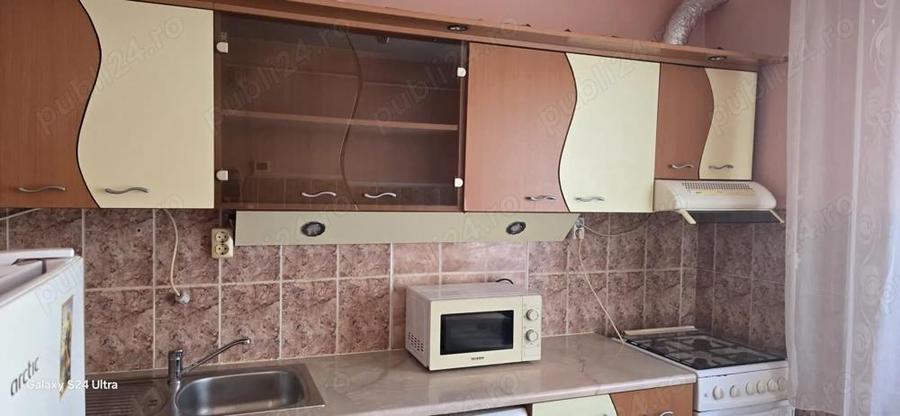 Inchiriez apartament cu doua camere - 1