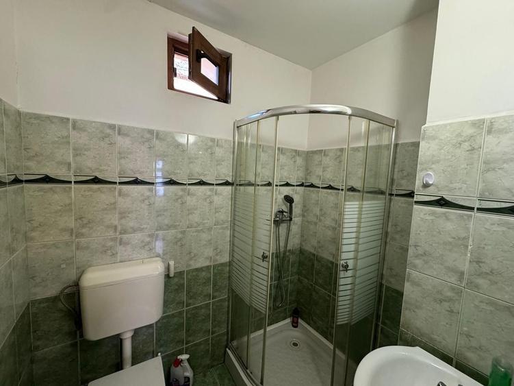 Apartament 2 camere la casa Central - 4