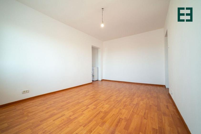 Apartament cu 3 camere etajul 4 - Cartierul A. Vlaicu - Arad - 2