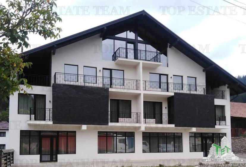 Pensiune premium de vanzare in Voronet - 1.610 mp utili, teren 1.021 mp, afacere - 1