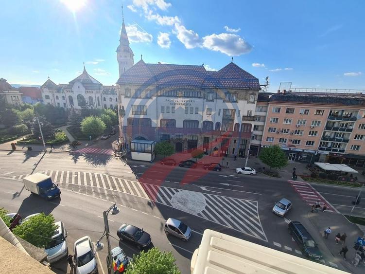 Apartament cu 2 camere ultracentral de inchiriat pe termen scurt (1-6 luni) - 1