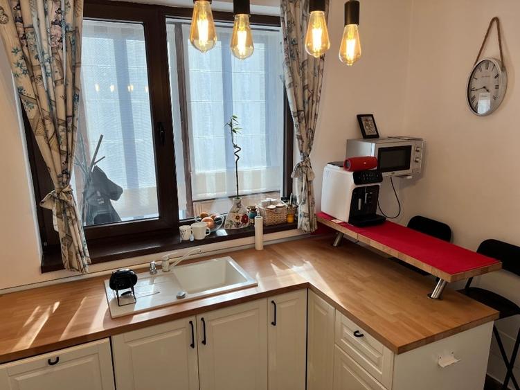 Proprietar închiriez vila  duplex 4 camere in Otopeni central - 4