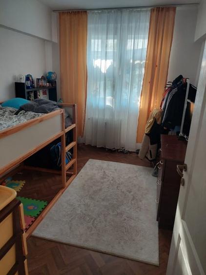Vanzare apartament 3 camere Giurgiului - 3
