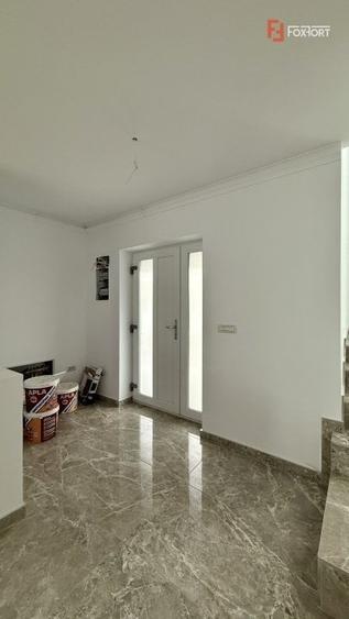 Duplex cu 3 camere si teren de 250 mp, zona Giarmata - 11