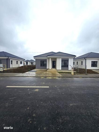 Casa 4 camere | Complet finisata | Teren 420 mp - 12