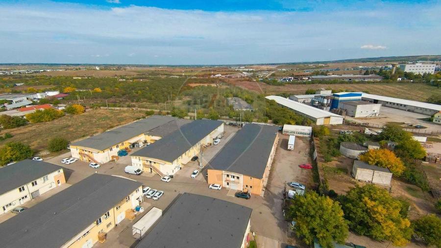 De vânzare Spațiu industrial de 10 129 mp Șoseaua Borșului - 39