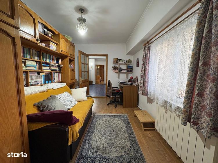 Apartament cu 3 camere ?i 2 balcoane in Beclean + garaj - 7