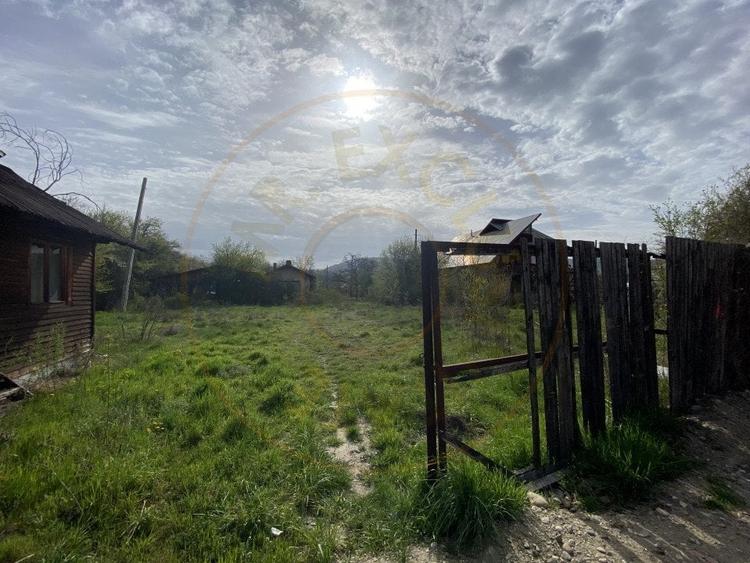 Teren intravilan 1.400 mp - Schitu Golesti AG - 3