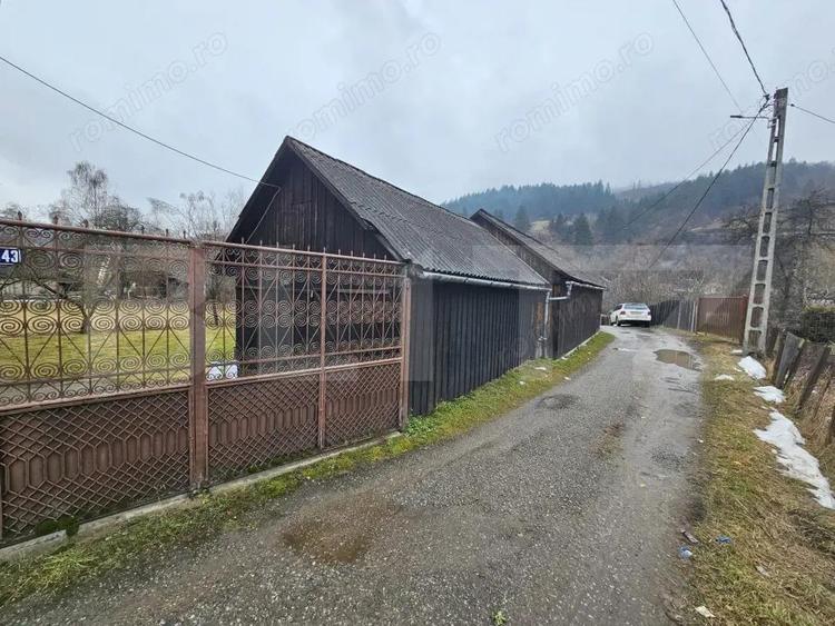 Casa spa?ioasa cu priveli?te spre munte, in Gura Ro?iei Ro?ia Montana - 11