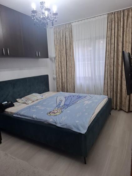 Apartament 3 camere la granita S6_Rosu - 3
