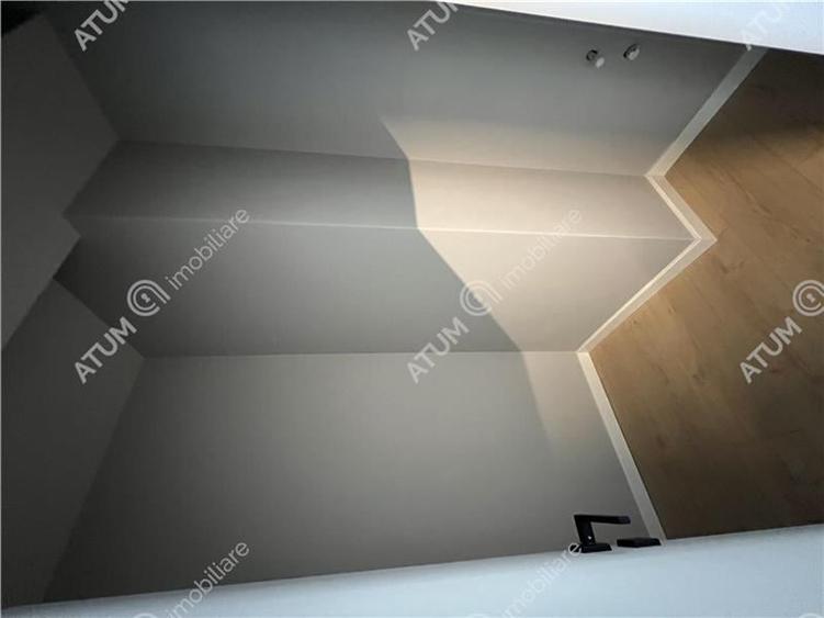 Penthouse cu 3 camere 2 bai si 2 terase zona Calea Surii Mici din Sibi - 16
