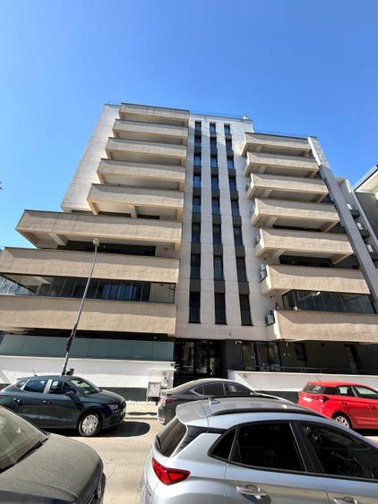 Victoriei / Petru Rareș / Garsoniera Mobilată / Bloc Nou / Etaj 1 - 2