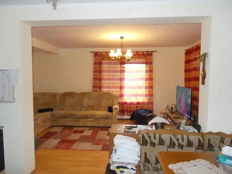 Vila, Sanandrei, central, 5 camere, 160mp utili, 836mp, un loc placut si linistit in zona centrala - 1