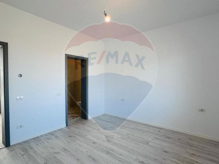 Casa noua, individuala, stil american - Crevedia - 22