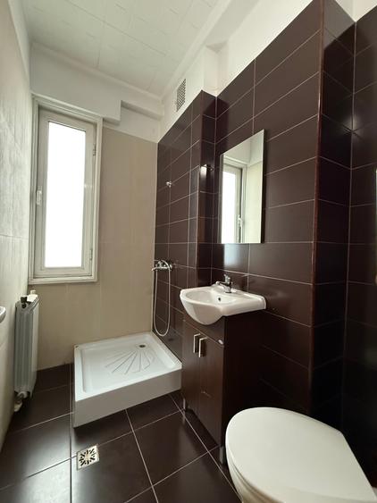 Apartament cu 4 camere in zona Victoriei-Iancu de Hunedoara - 8
