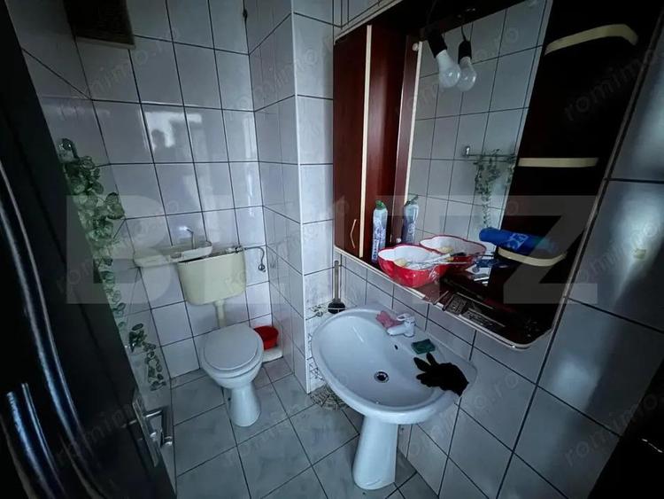 Apartament 3 camere, decomandat - zona Velenta - 8