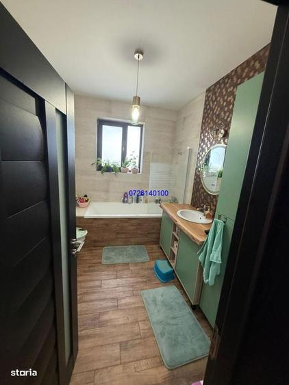 Km 5,Vila Cucoanei, casa P+M, deosebita - 1