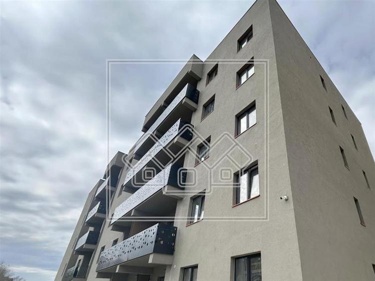 Apartament de vanzare in Sibiu - 3 camere, 2 bai, decomnadat - 15